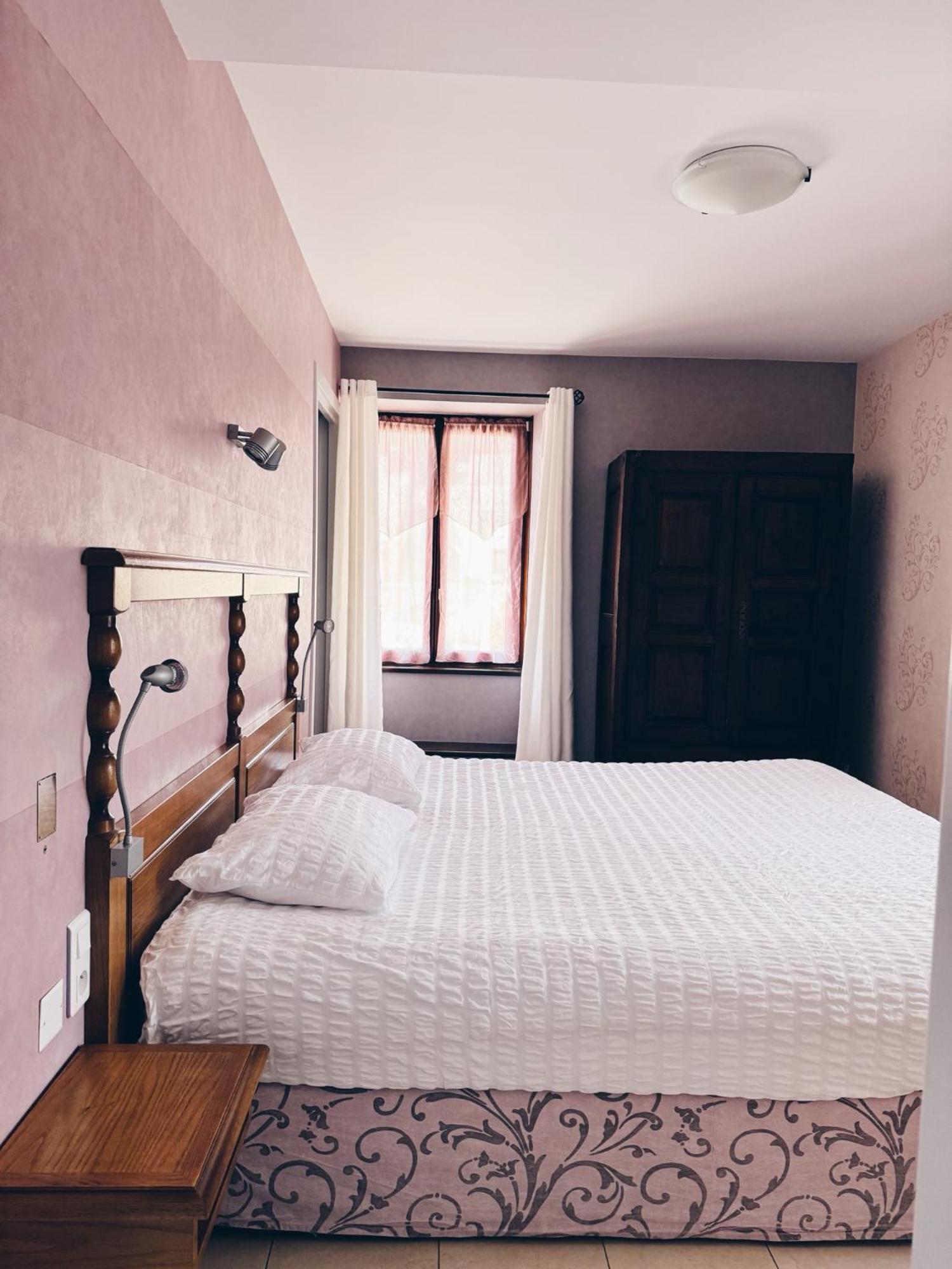 Le Regis Apartment Лагиол Екстериор снимка