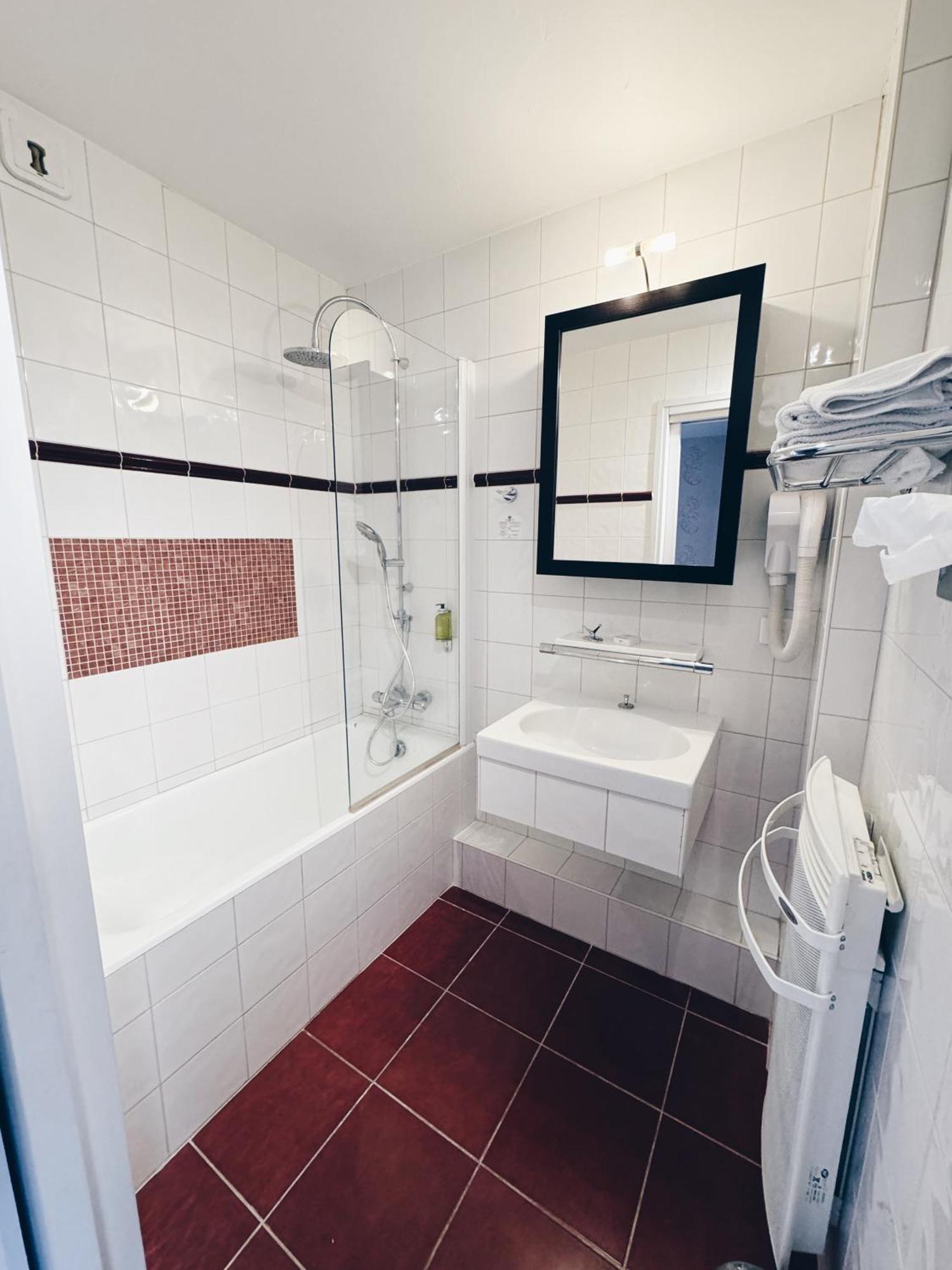 Le Regis Apartment Лагиол Екстериор снимка