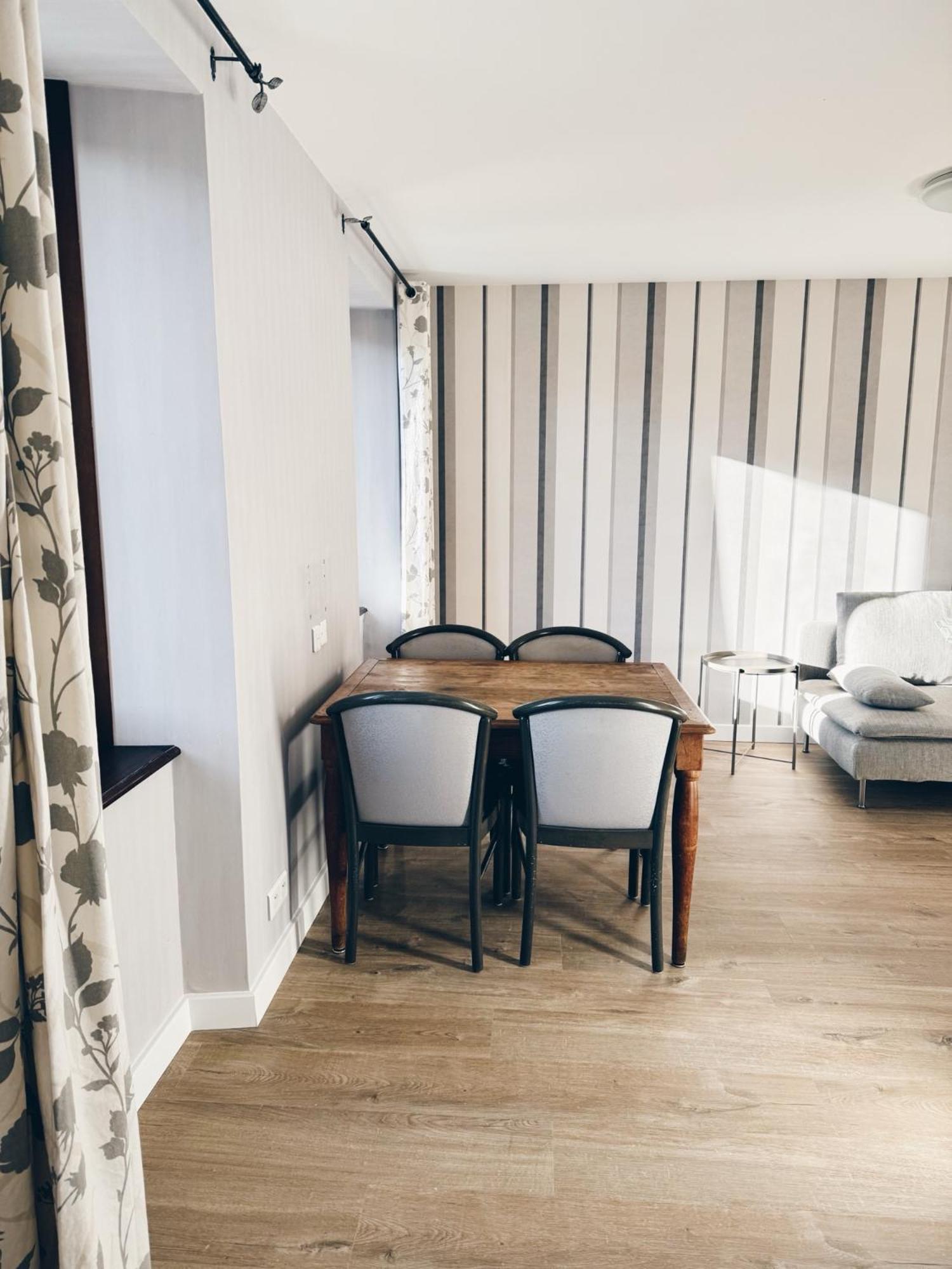 Le Regis Apartment Лагиол Екстериор снимка