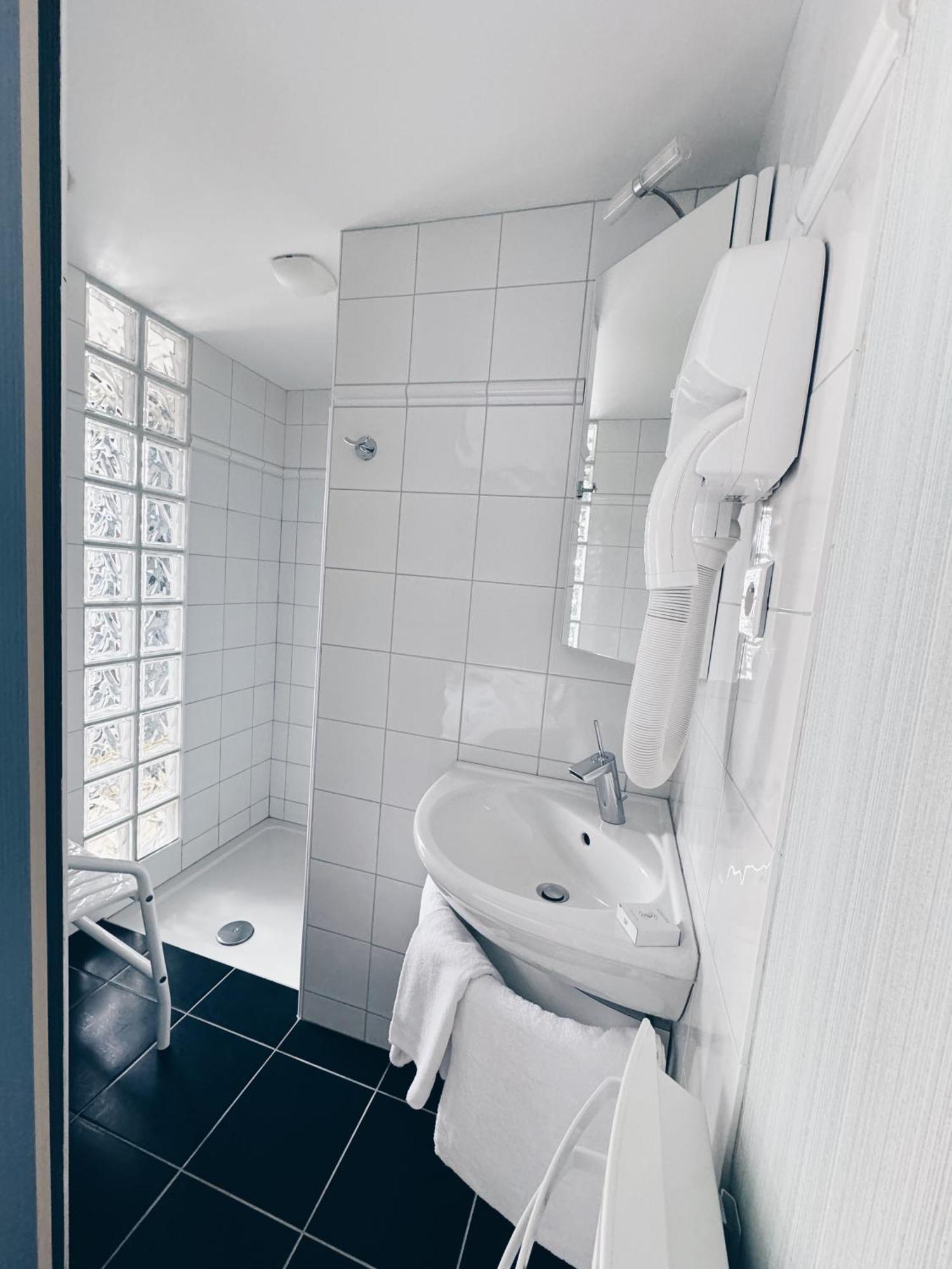Le Regis Apartment Лагиол Екстериор снимка